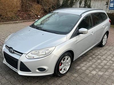 Gebraucht Ford Focus 116 PS (85 kW) 2011 Silber Kombi