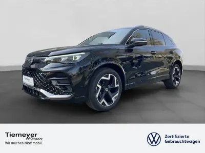 Neu VW Tiguan R-line 150 PS (110 kW) 2026 Grau SUV