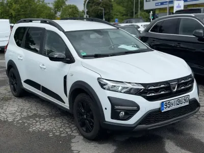Gebraucht Dacia Jogger Extreme 101 PS (74 kW) 2022 Weiß Van / Kleinbus