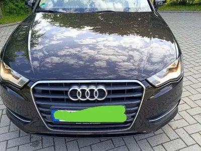 Gebraucht Audi A3 Ambiente 140 PS (102 kW) 2013 Braun Kleinwagen