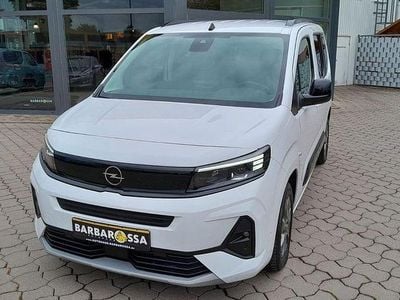 Gebraucht Opel Combo Life 131 PS (96 kW) 2024 Weiß Van / Kleinbus