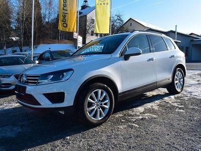 Gebraucht VW Touareg Terrain Tech 262 PS (192 kW) 2018 Pure white (metallic) SUV