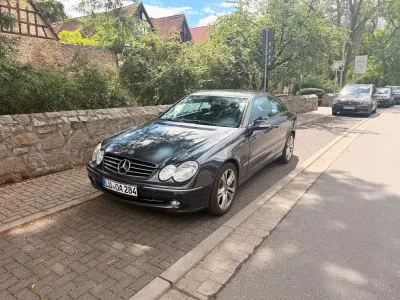 Gebraucht Mercedes CLK320 Avantgarde 218 PS (160 kW) 2002 Schwarz Coupé