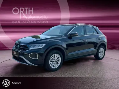 Gebraucht VW T-Roc Life 150 PS (110 kW) 2025 Schwarz SUV