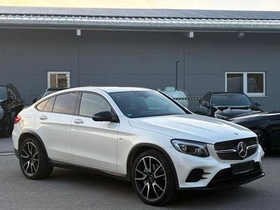 Gebraucht Mercedes GLC43 AMG AMG 367 PS (269 kW) 2019 Weiß Limousine