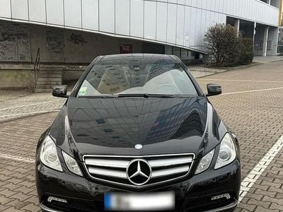 Second-hand Mercedes E250 204 CP (150 kW) 2010 Negru Coupe