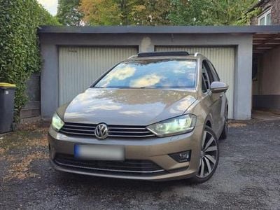 Gebraucht VW Golf Sportsvan Highline 150 PS (110 kW) 2014 Gold Van / Kleinbus
