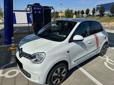 Weiß Gebraucht 2021 Renault Twingo Vibes Kleinwagen | 12.500 € (Etwas zu teuer)