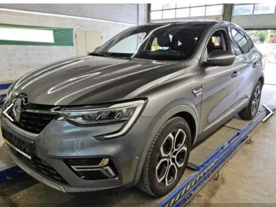 Gebraucht Renault Arkana Intens 140 PS (102 kW) 2022 Grau SUV