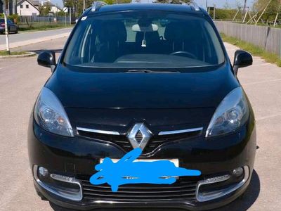 Schwarz Gebraucht 2014 Renault Scénic III Bose Edition Van / Kleinbus | 3.900 € (Guter Preis)