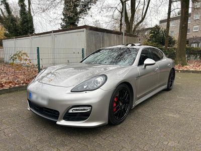 Porsche Panamera GTS