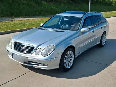 Gebraucht Mercedes E280 190 PS (139 kW) 2005 Grau Kombi