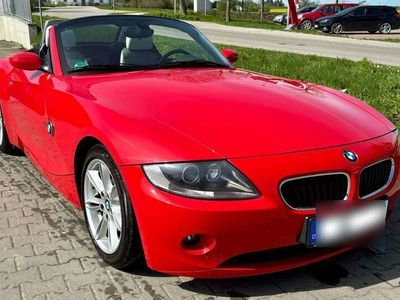 gebraucht BMW Z4 (BJ 2005) - Sechszylinder mit nur 56.000km