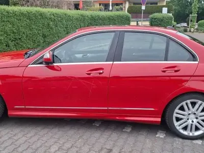 Gebraucht Mercedes C300 231 PS (169 kW) 2008 Rot Limousine
