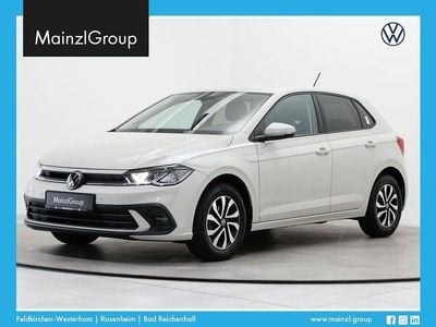 Usata VW Polo Life 95 CV (69 kW) 2023 Grigio Utilitaria