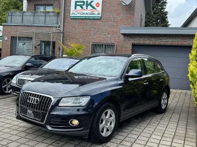 Używany Audi Q5 Sport 150 KM (110 kW) 2016 Niebieski SUV