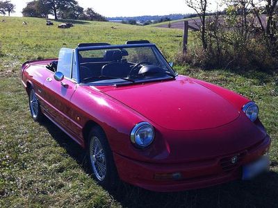 Gebraucht Alfa Romeo Spider 116 PS (85 kW) 1989 Rot Cabrio
