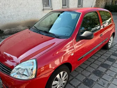 Gebraucht Renault Clio 75 PS (55 kW) 2010 Kleinwagen