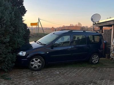 Blau Gebraucht 2011 Dacia Logan Limousine | 1.500 €
