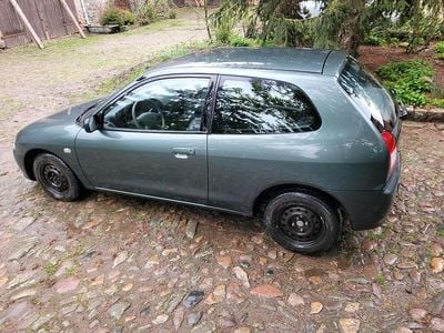 Second-hand Mitsubishi Colt 88 CP (64 kW) 2002 Verde Hatchback