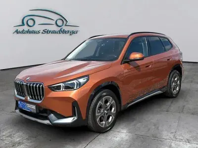 Gebraucht BMW X1 xLine 211 PS (155 kW) 2025 Orangekeine angabe SUV