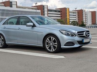 Gebraucht Mercedes E400 Avantgarde 333 PS (244 kW) 2013 Silber Limousine
