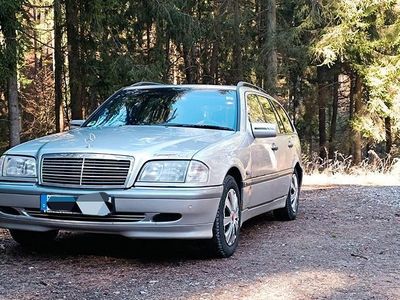 Mercedes C200