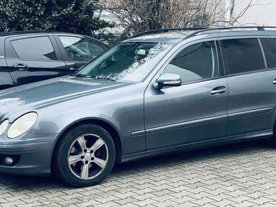 Mercedes E220