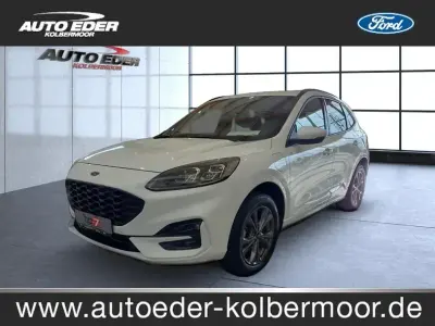 Gebraucht Ford Kuga ST-Line X 225 PS (165 kW) 2022 Frostweiß (metallic) SUV