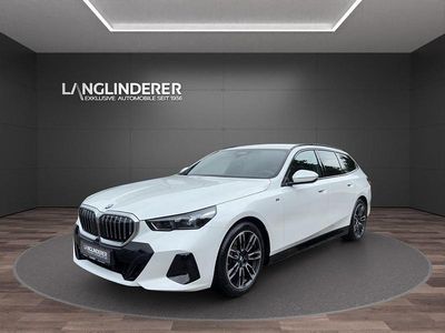 Weiß Gebraucht 2024 BMW 520 M Sport Kombi | 47.900 € (Superpreis)