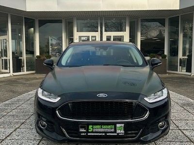 gebraucht Ford Mondeo 5-Türer EcoBoost Titanium/LED/Alu 18 Zoll