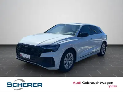Gebraucht Audi Q8 S-Line 286 PS (210 kW) 2023 Gletscherweiß metallic SUV