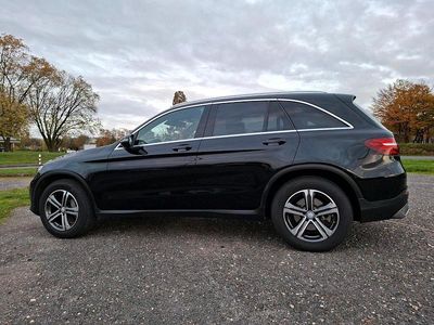 Mercedes GLC250