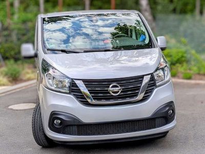 Nissan NV300