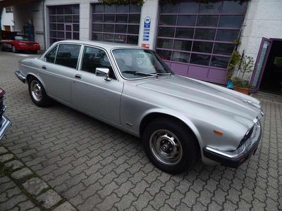 Gebraucht Jaguar XJ6 205 PS (150 kW) 1980 Silber Limousine