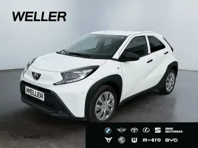 Gebraucht Toyota Aygo X 72 PS (52 kW) 2023 Weiss SUV