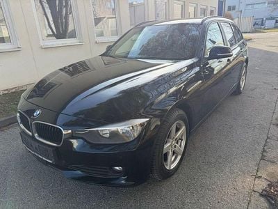 Gebraucht BMW 320 Sport Line 184 PS (135 kW) 2014 Schwarz Kombi