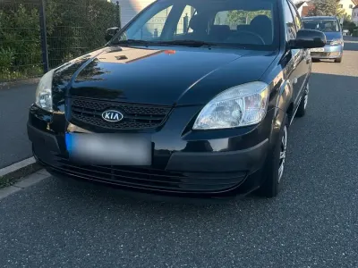 Gebraucht Kia Rio 97 PS (71 kW) 2008 Schwarz Limousine