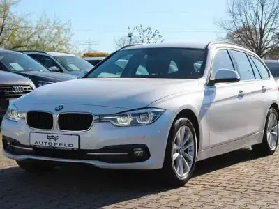 Usata BMW 320 Sport Line 190 CV (139 kW) 2018 Bianco Station wagon
