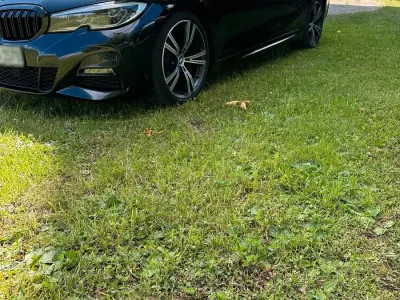 Gebraucht BMW 320 M Sport 190 PS (139 kW) 2019 Schwarz Limousine
