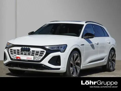 Gebraucht Audi Q8 e-tron S-Line 300 kW (408 PS) 2024 Gletscherweiß metallic SUV