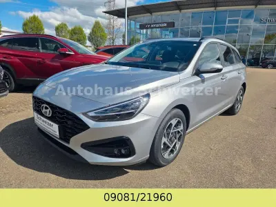 Neu Hyundai i30 GO! 116 PS (85 kW) 2026 Shimmering silver Kombi