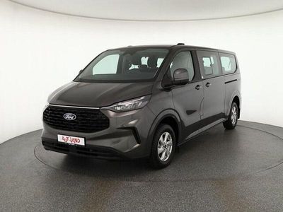 Gebraucht Ford Tourneo 136 PS (100 kW) 2025 Grau Van / Kleinbus