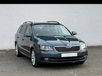 Gebraucht 2015 Skoda Superb Kombi | 10.499 € (Fairer Preis)