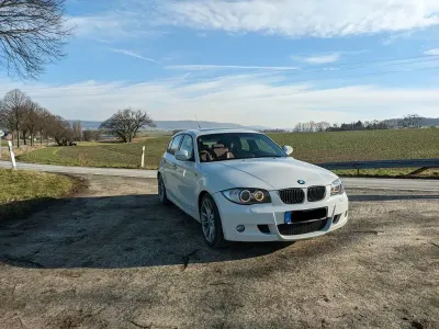 Gebraucht BMW 130 M Performance 258 PS (189 kW) 2011 Weiß Kleinwagen