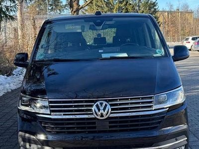 Schwarz Gebraucht 2020 VW Multivan Van | 35.499 € (Guter Preis)