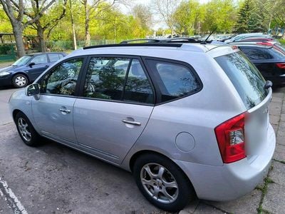Second-hand Kia Carens 144 CP (105 kW) 2009 Gri Monovolum