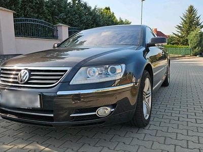 VW Phaeton