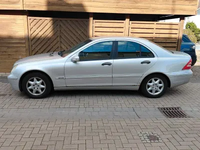 Brugt Mercedes C180 Classic 129 HK (94 kW) 2001 Sølv Sedan