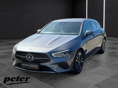 Używany Mercedes CLA200 Shooting Brake Progressive 163 KM (119 kW) 2025 Szary Kombi